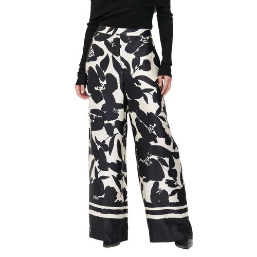 Veronika Maine Noir Gardenia Wide Pant